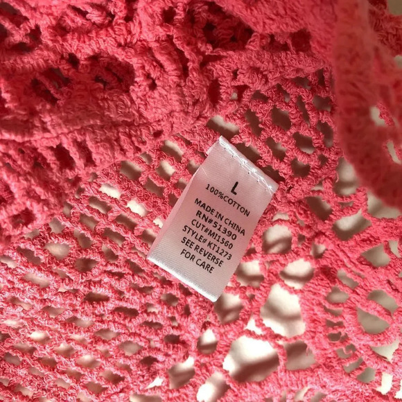 Misia | Pink Crochet V-neck Blouse Swim Cover - Picture 3 of 5